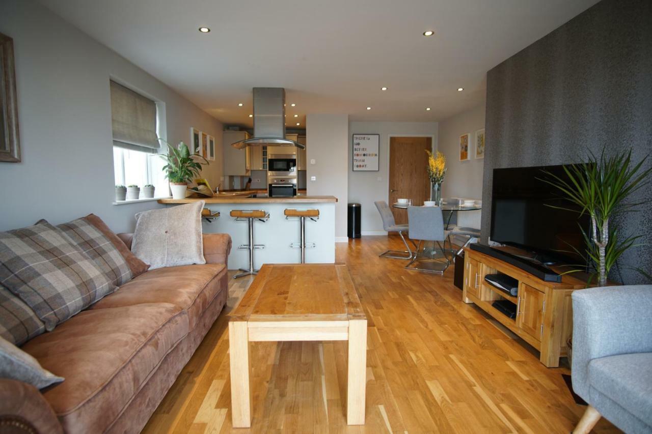Apartamento Ocean Views 3 New Quay Exterior foto
